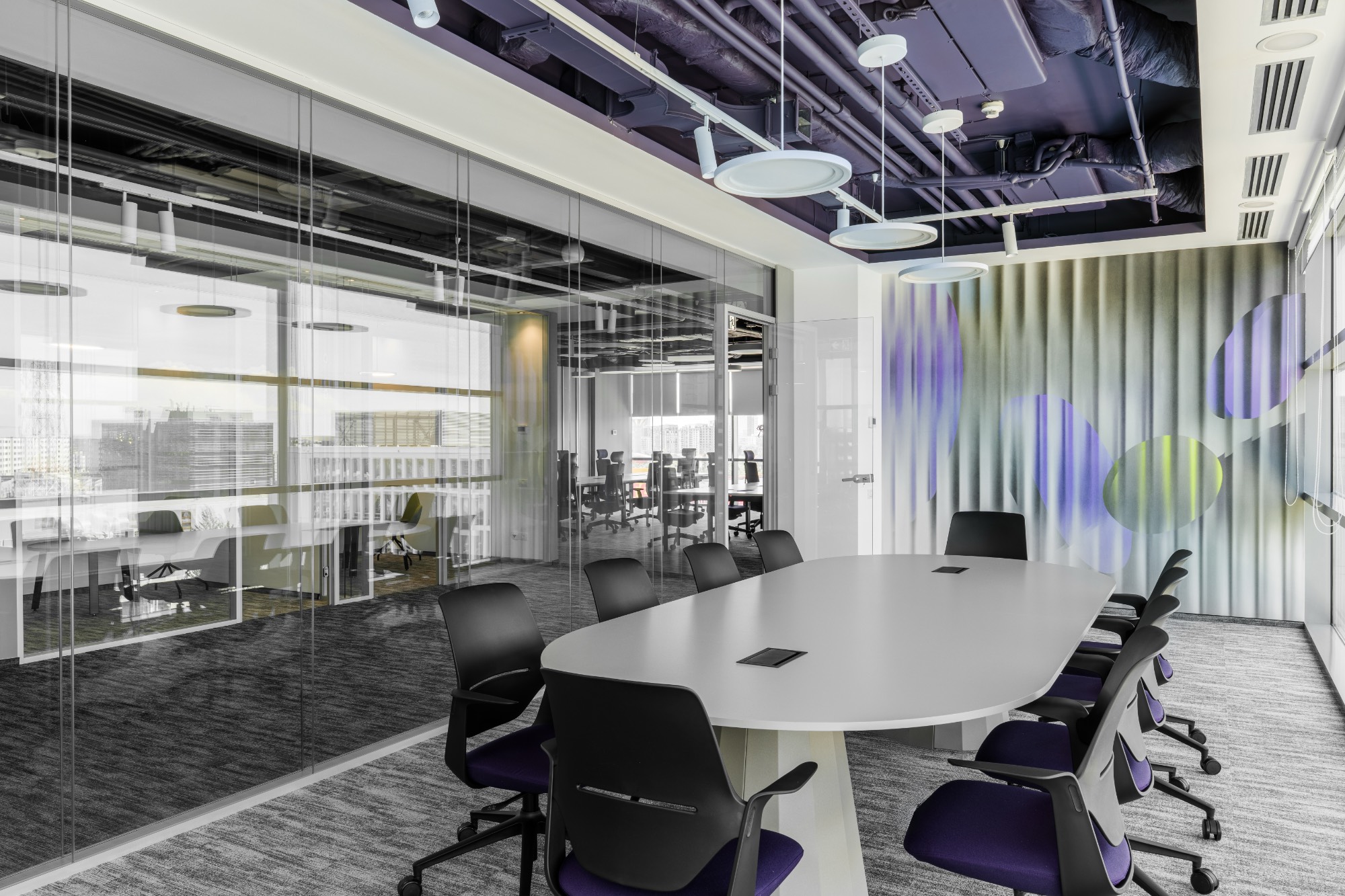 Meeting room k2-investment-company-11