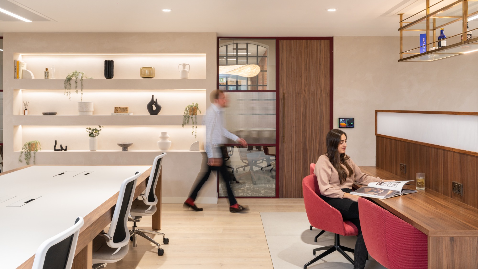 Workspace oktra-guildford-office-5