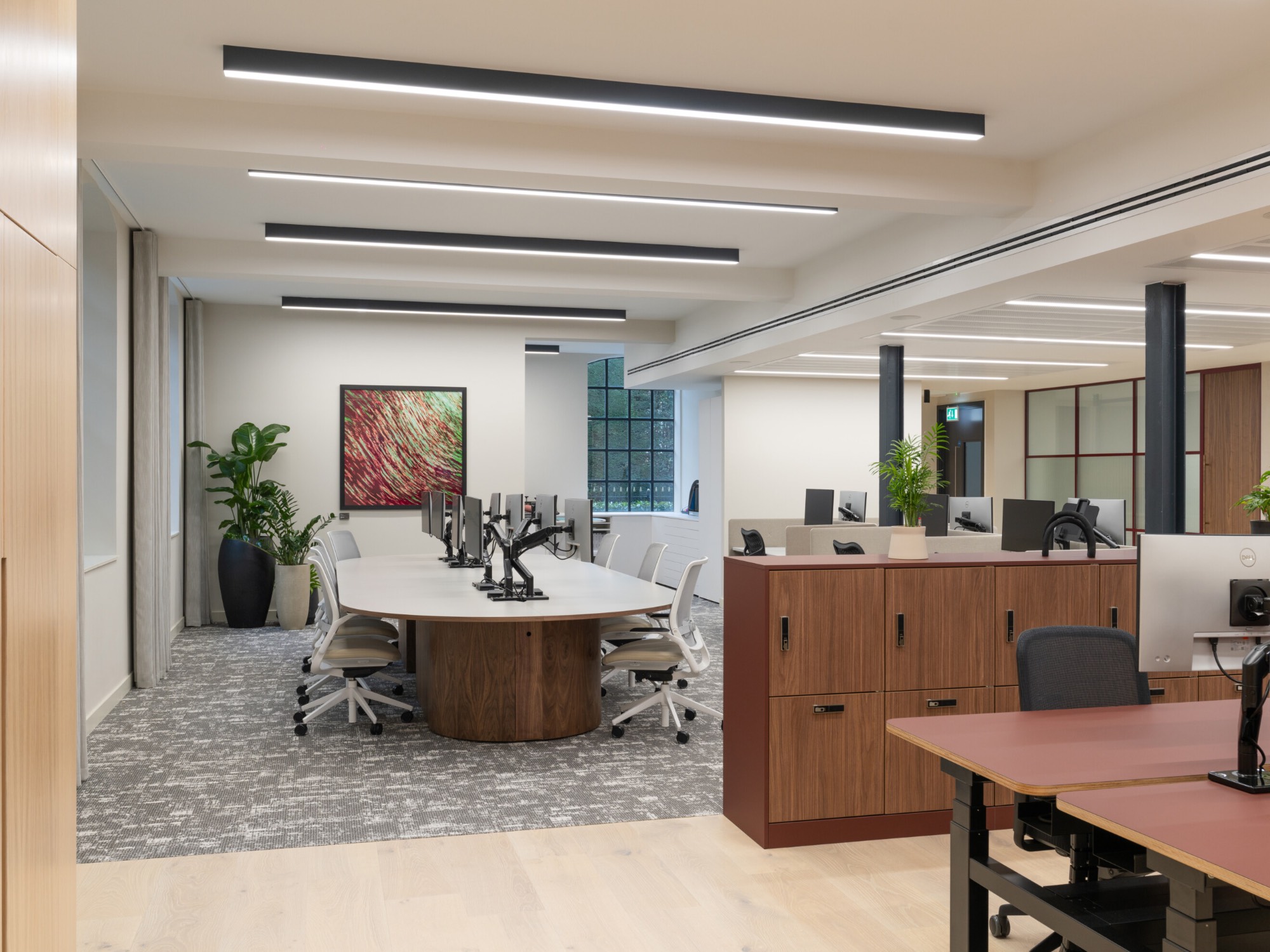 Workstations oktra-guildford-office-7