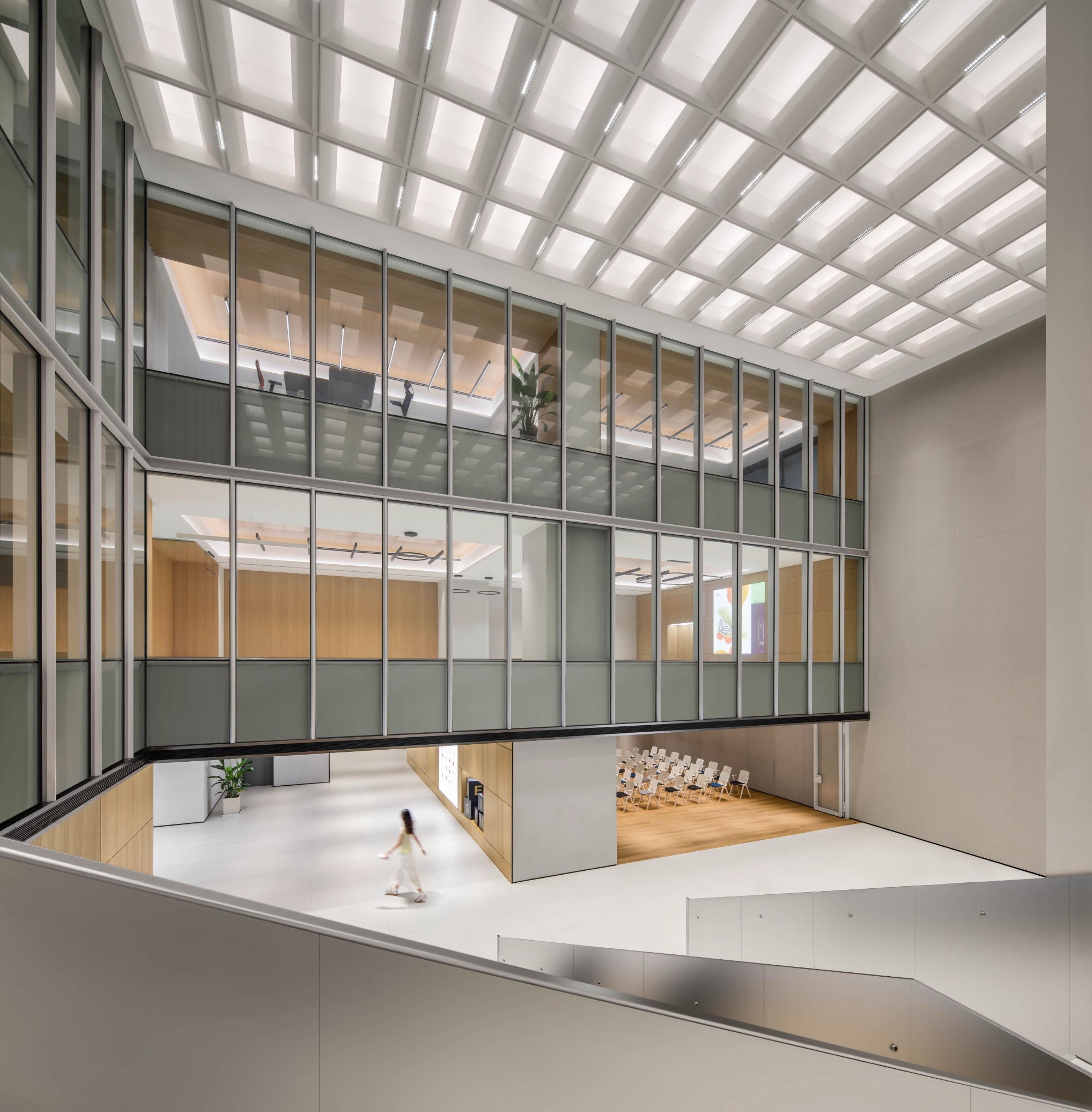 Breakout space je-furniture-2