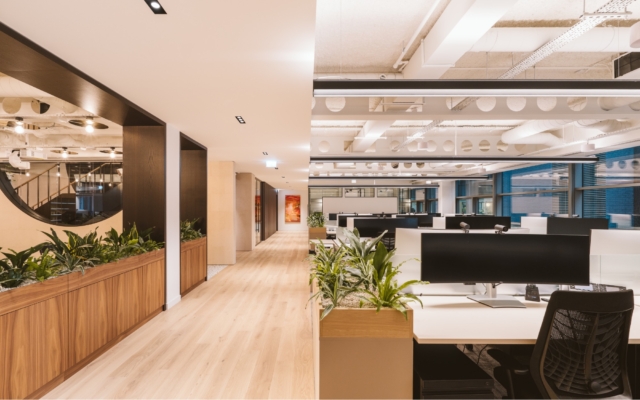 A Tour of Financial Services Company Offices in London
