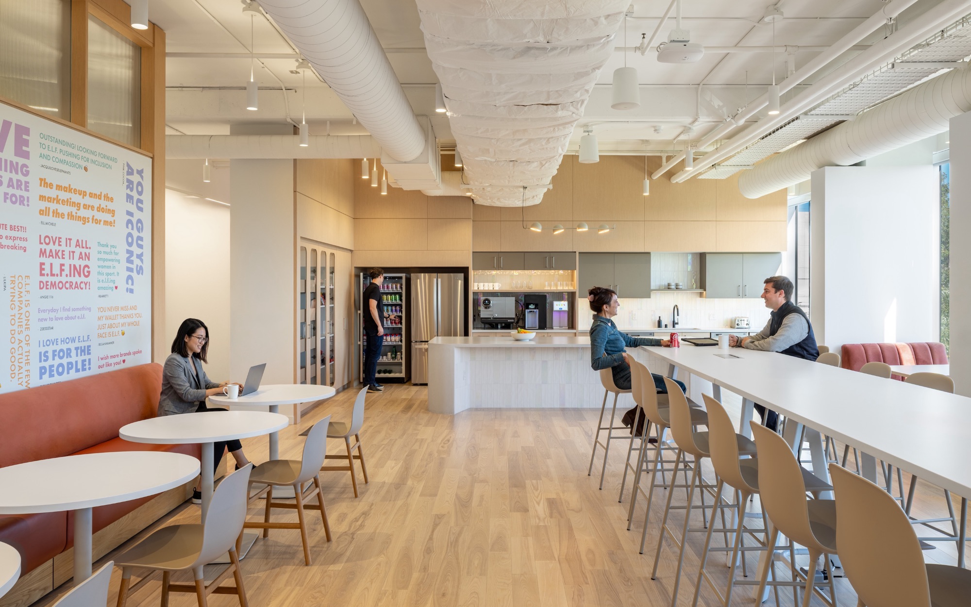 Kitchen / Communal space elf-los-angeles-office-4