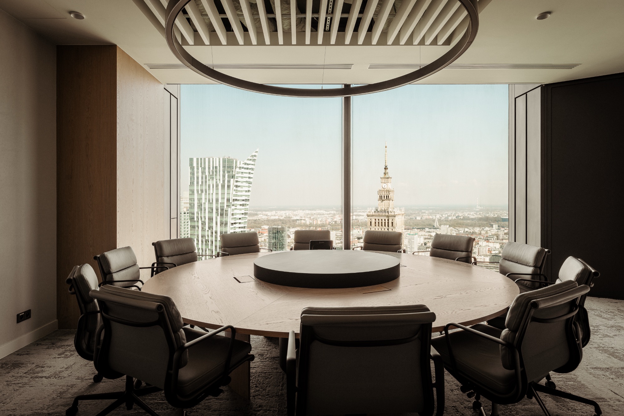 Meeting room baker-mackenzie-office-23