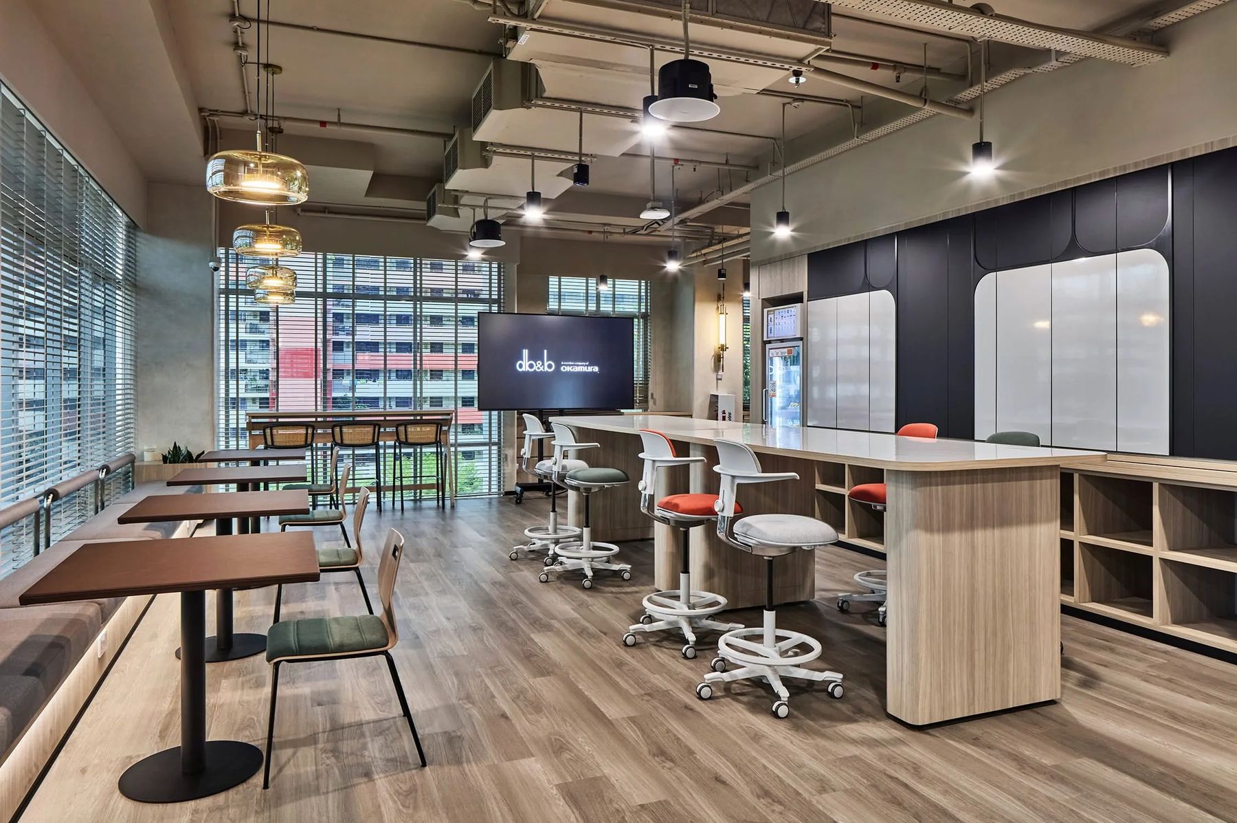 Café dbb-singapore-office-9