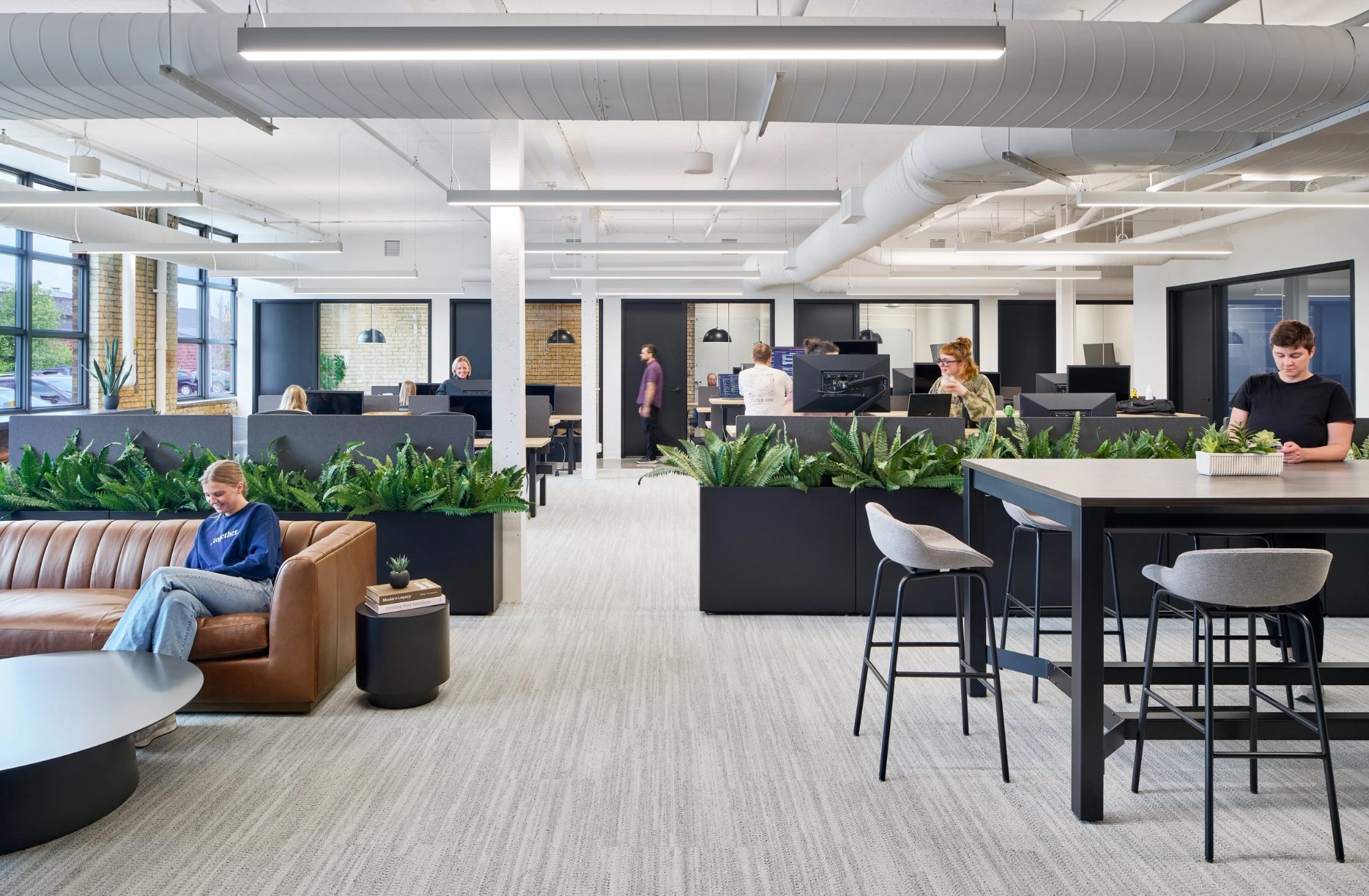 Breakout space livefront-office-8