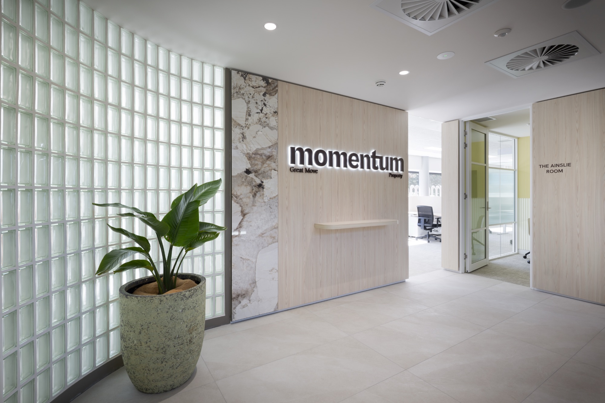 Reception momentum-property-office-9