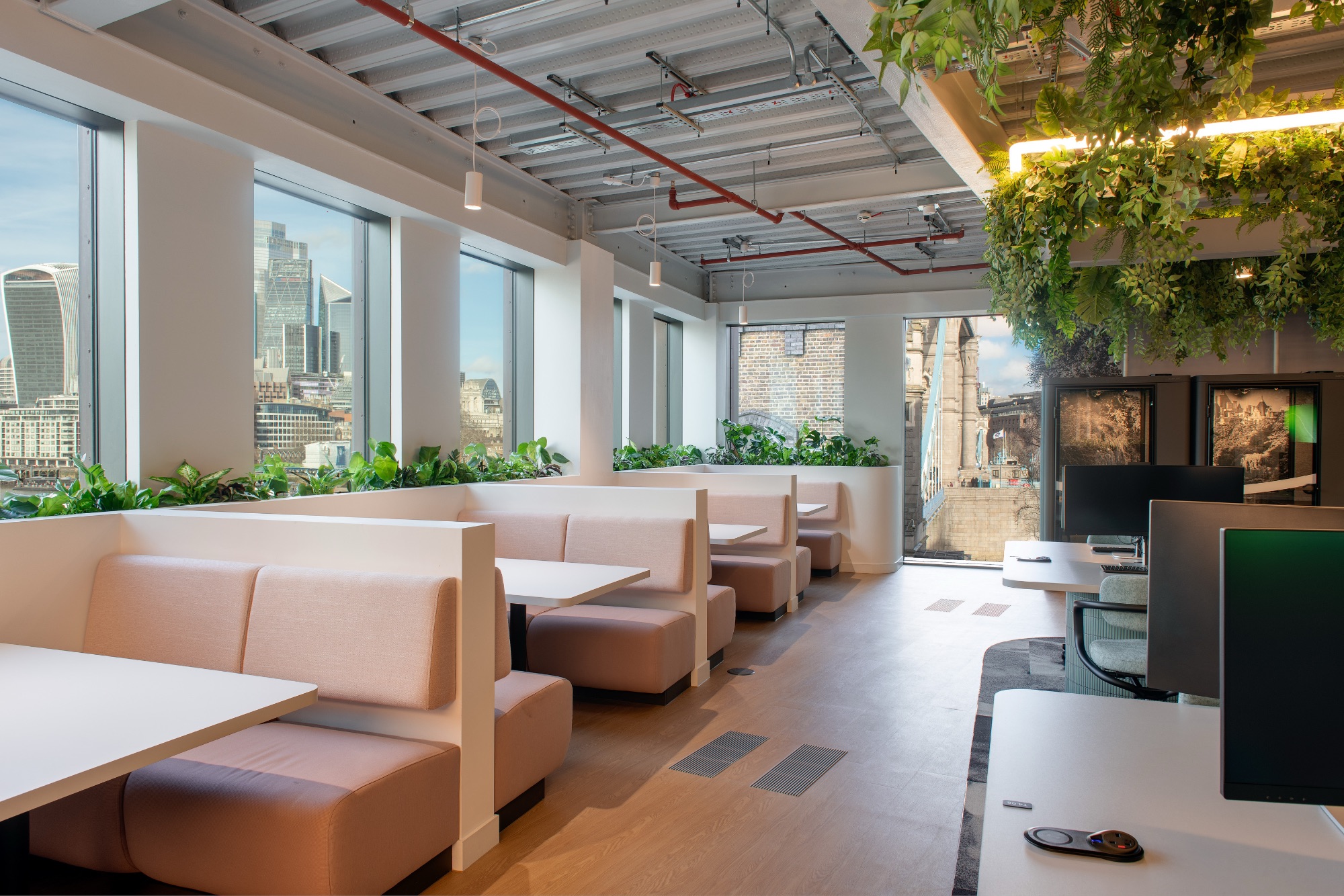 Collaborative space sage-london-office-4