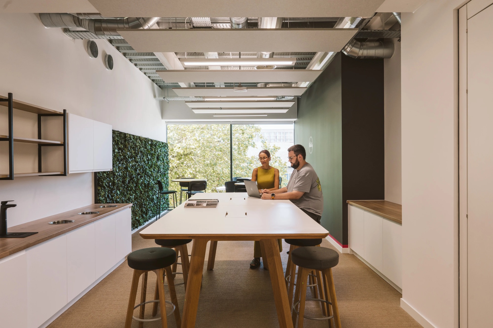 Meeting room vitality-office-11